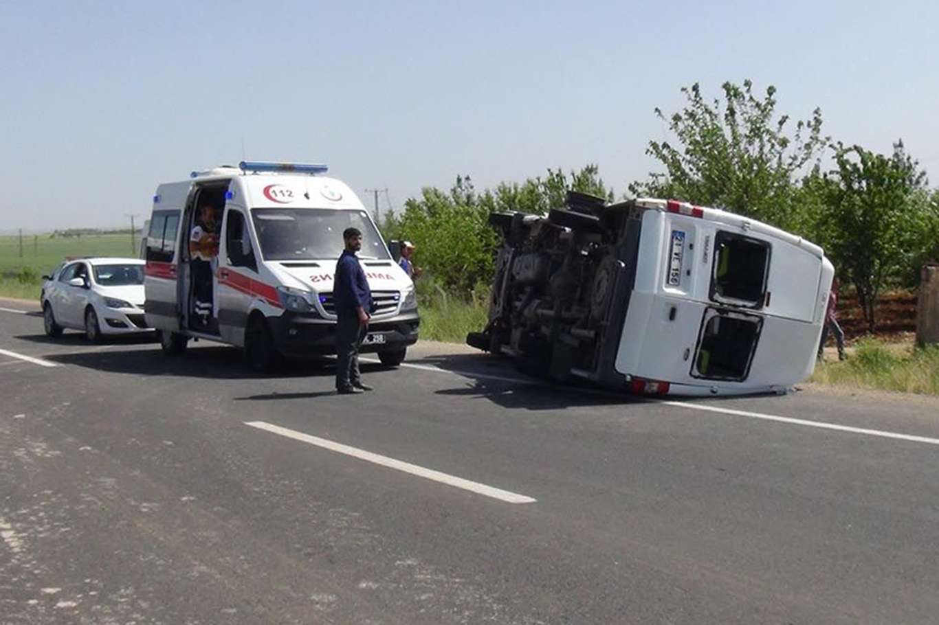 Trafik kazalarında ilk ve acil yardım nasıl yapılmalı? Trafik kazalarında ilk ve acil yardım nasıl yapılmalı?